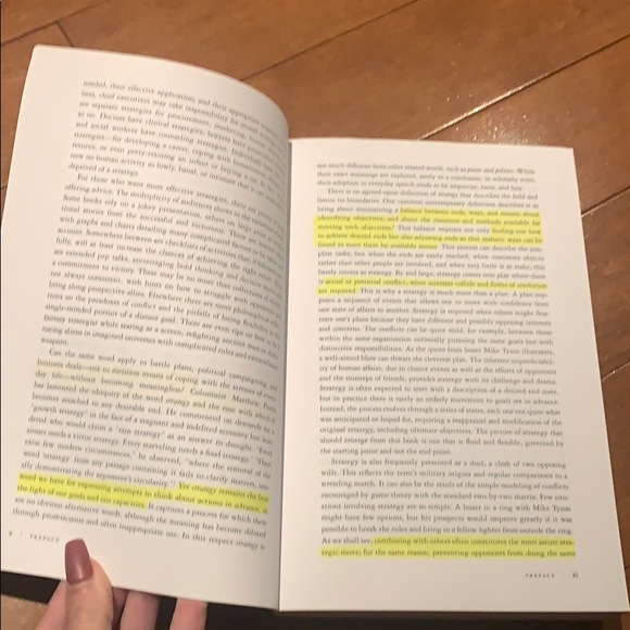 Strategy a History by Lawrence Freedman - Picture 2 of 3